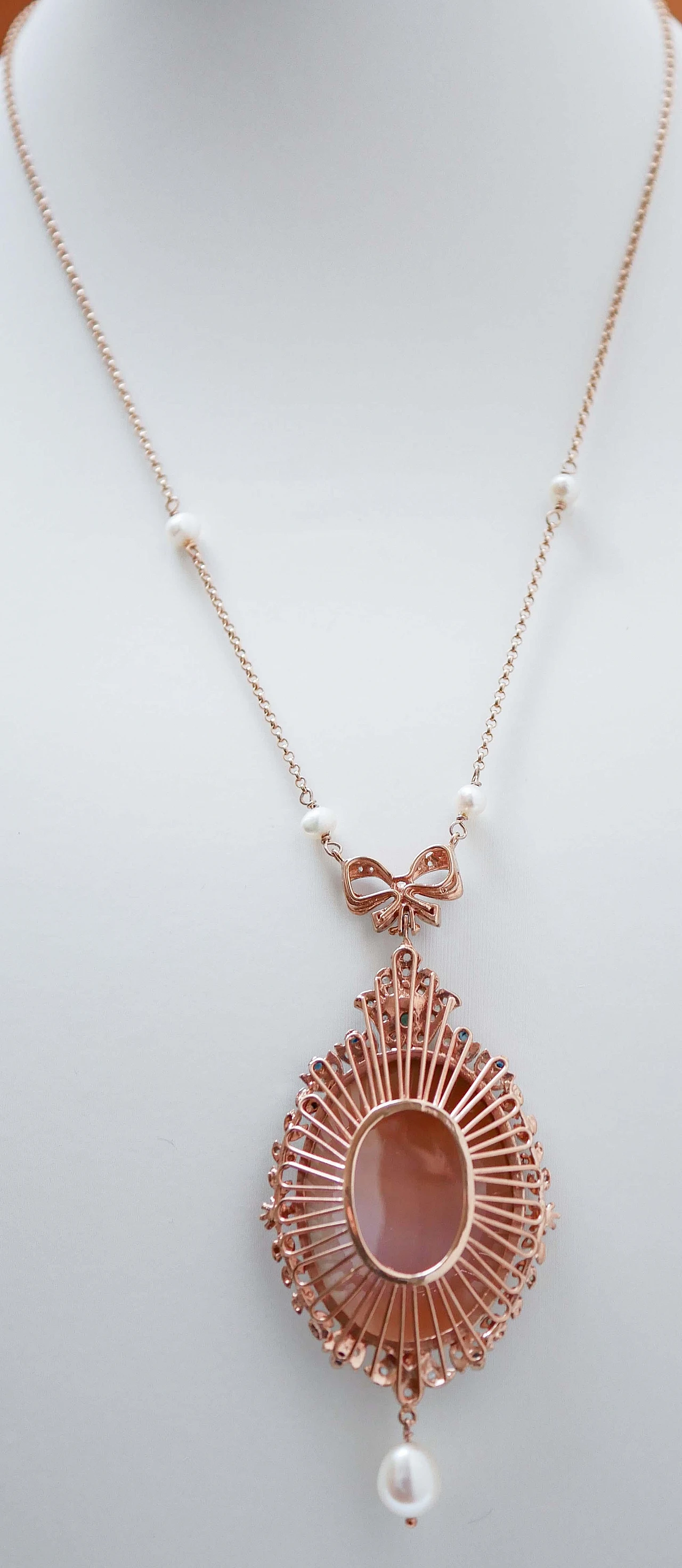 Gold and silver necklace with cameo, emerald, sapphires, diamonds 6
