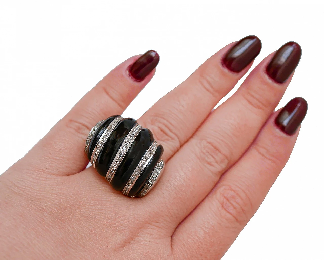 Anello a cupola in oro bianco 14 carati in onice e diamanti 5