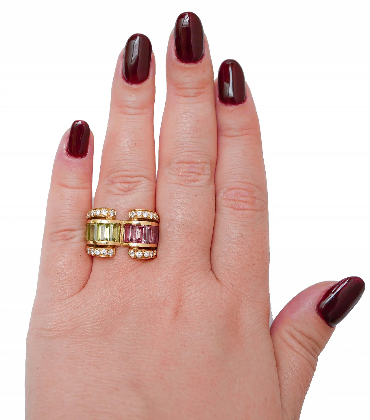 18 Karat yellow gold ring with peridots, tourmaline & diamonds, 1950s 4