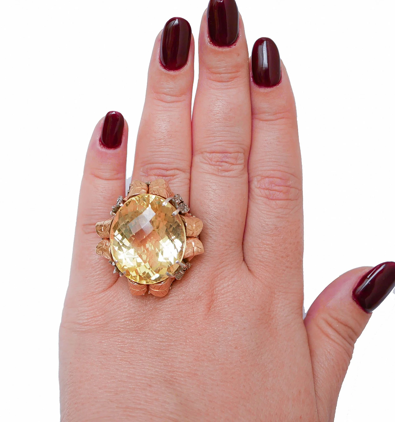 14K white and rose gold ring with topaz and diamonds 4