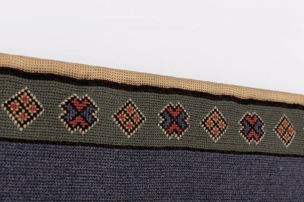 Swedish ethnic wall decoration in fabric, 1930s 2