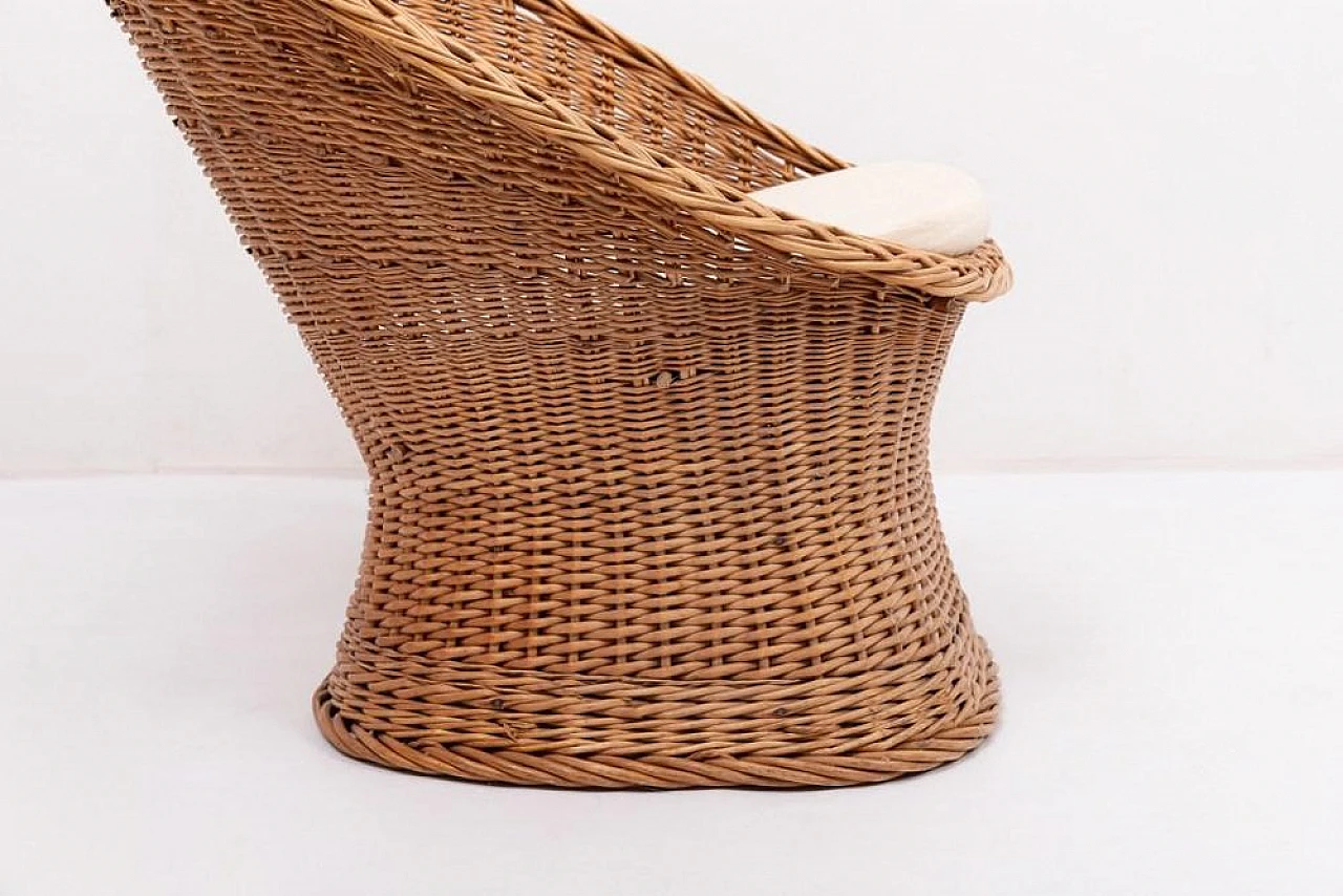 Coppia di poltrone in vimini, anni '70 6