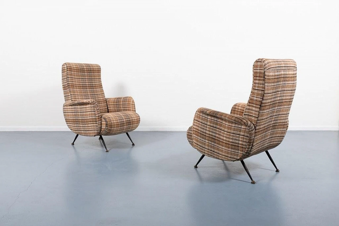 Mid-Century Modern Italian Armchairs from Giuseppe Rossi, Set of 2 3