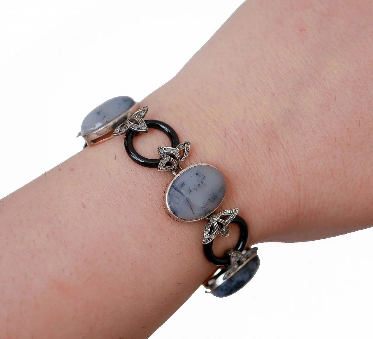 Bracciale in oro rosa e argento con diamanti, agata ed onice 5