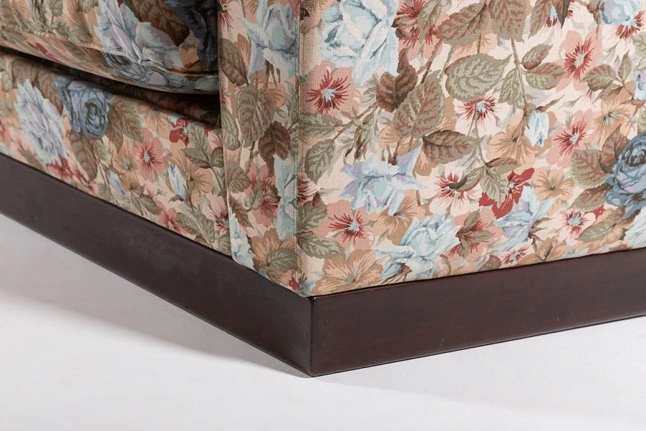 Mid-Century Modern Sofa in Floral Fabric, Italy, 1960s 6