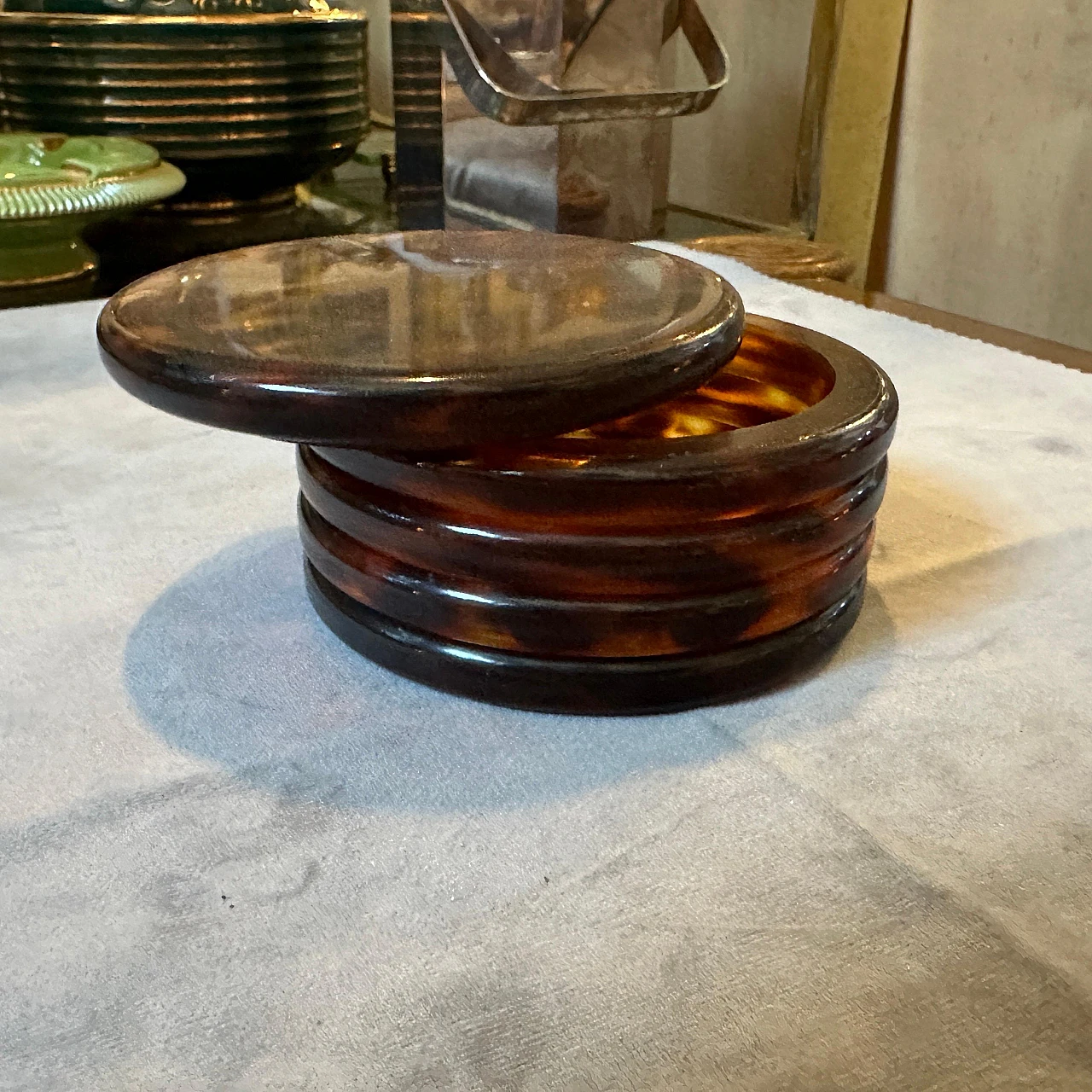 Tortoiseshell lucite round jewellery box, 1970s 3
