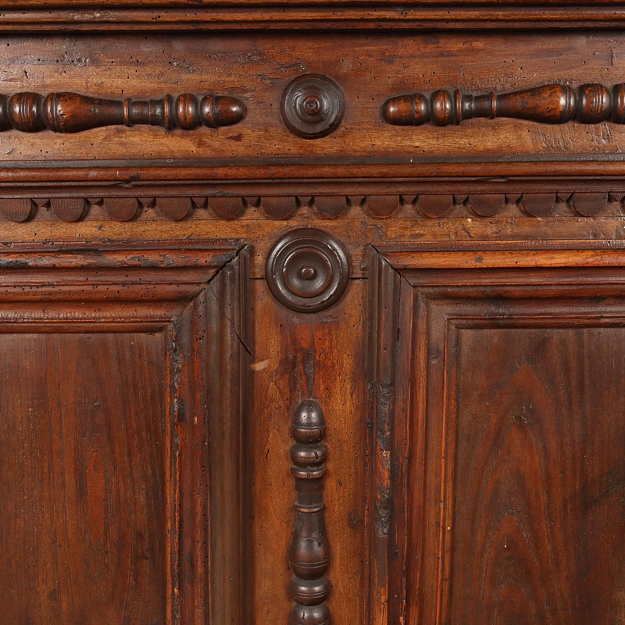 Chestnut & walnut sideboard with fretwork & moldings, 18th century 8