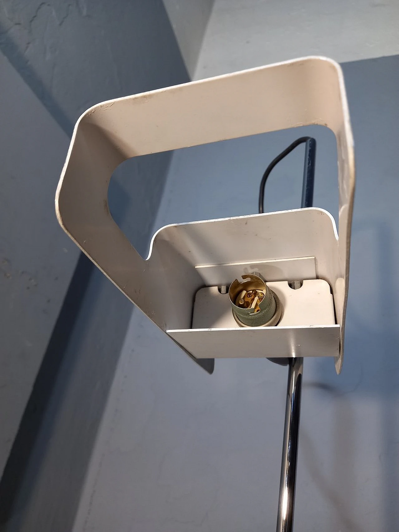 Lampada da terra bianca Spider di Joe Colombo per Oluce, anni '60 3