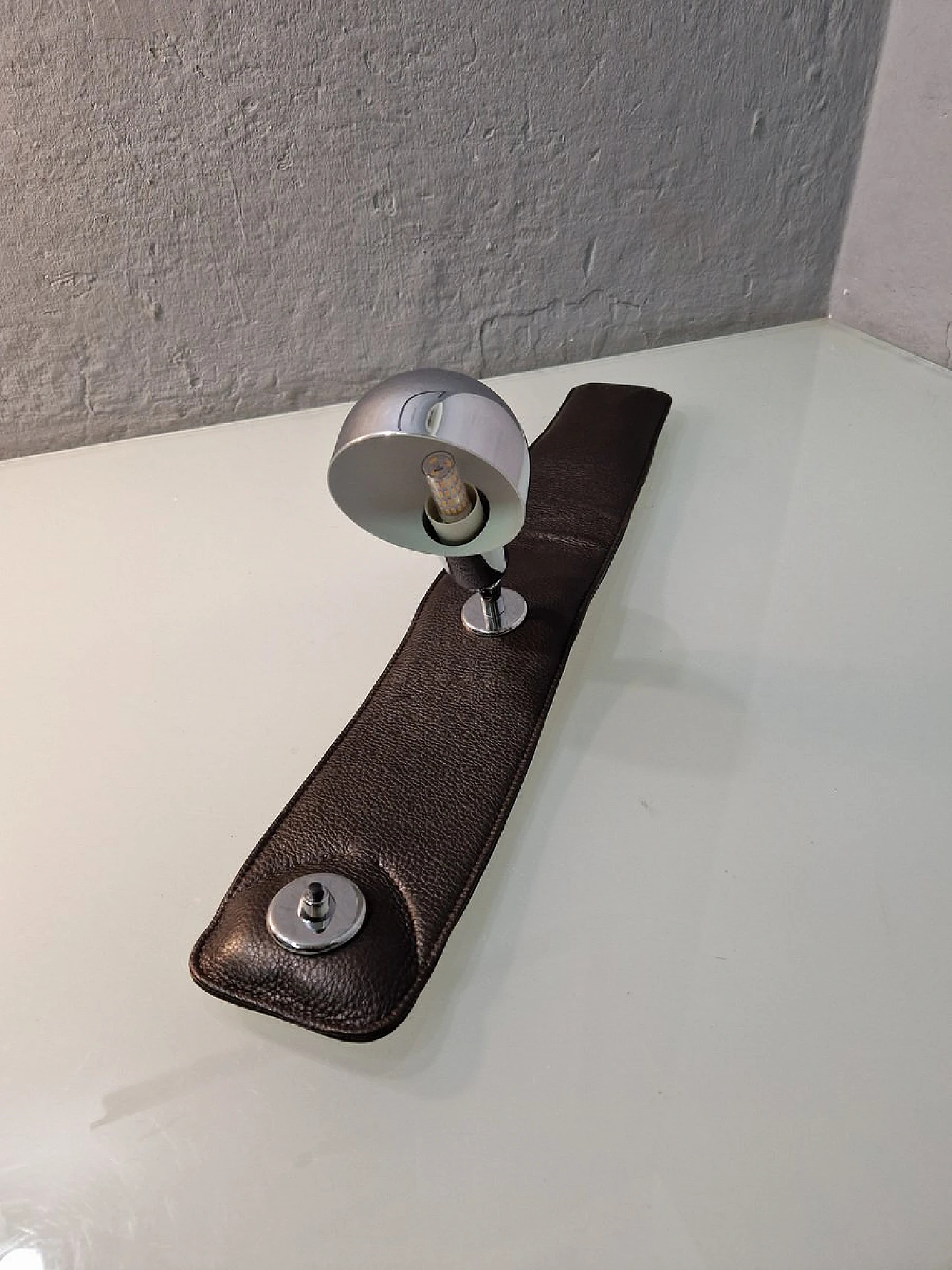 Lampada LP01 marrone scuro di Luigi Caccia Dominioni per Azucena, anni '10 4