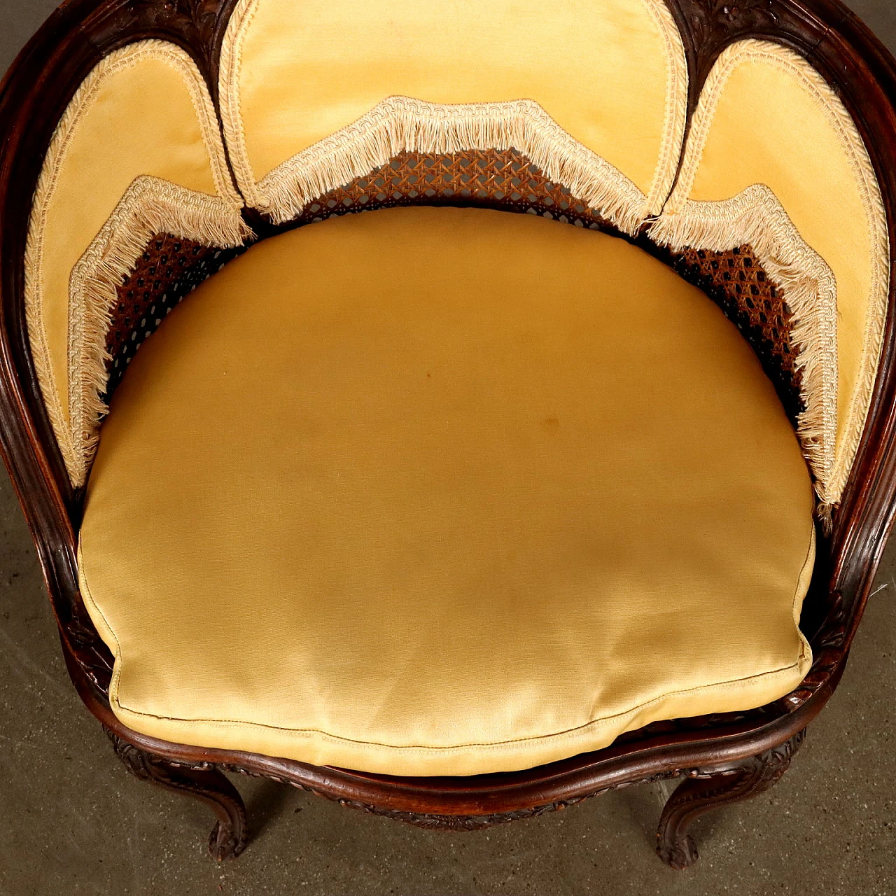 Baroque-style wooden armchair with carved legs & curl motifs 6