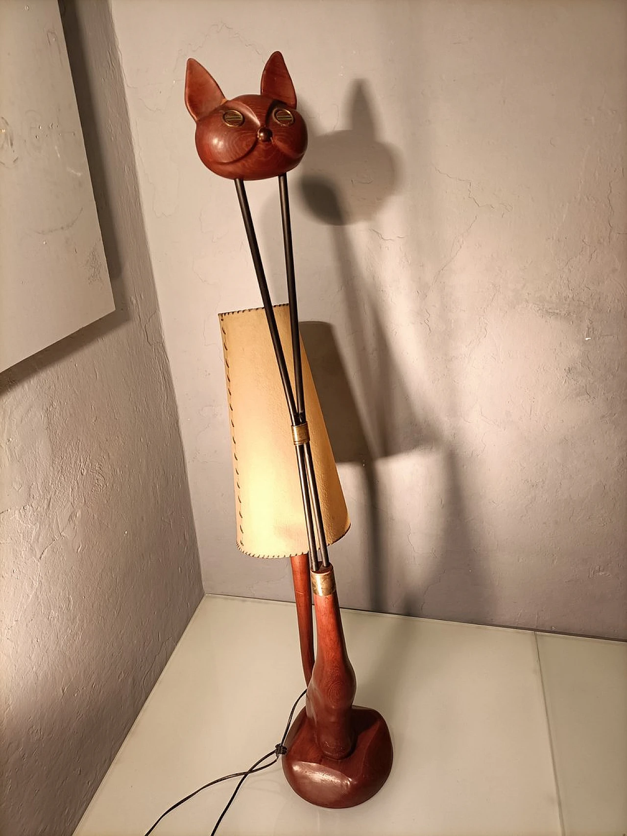 Cat floor lamp made of wood, iron and brass, 1950s 1