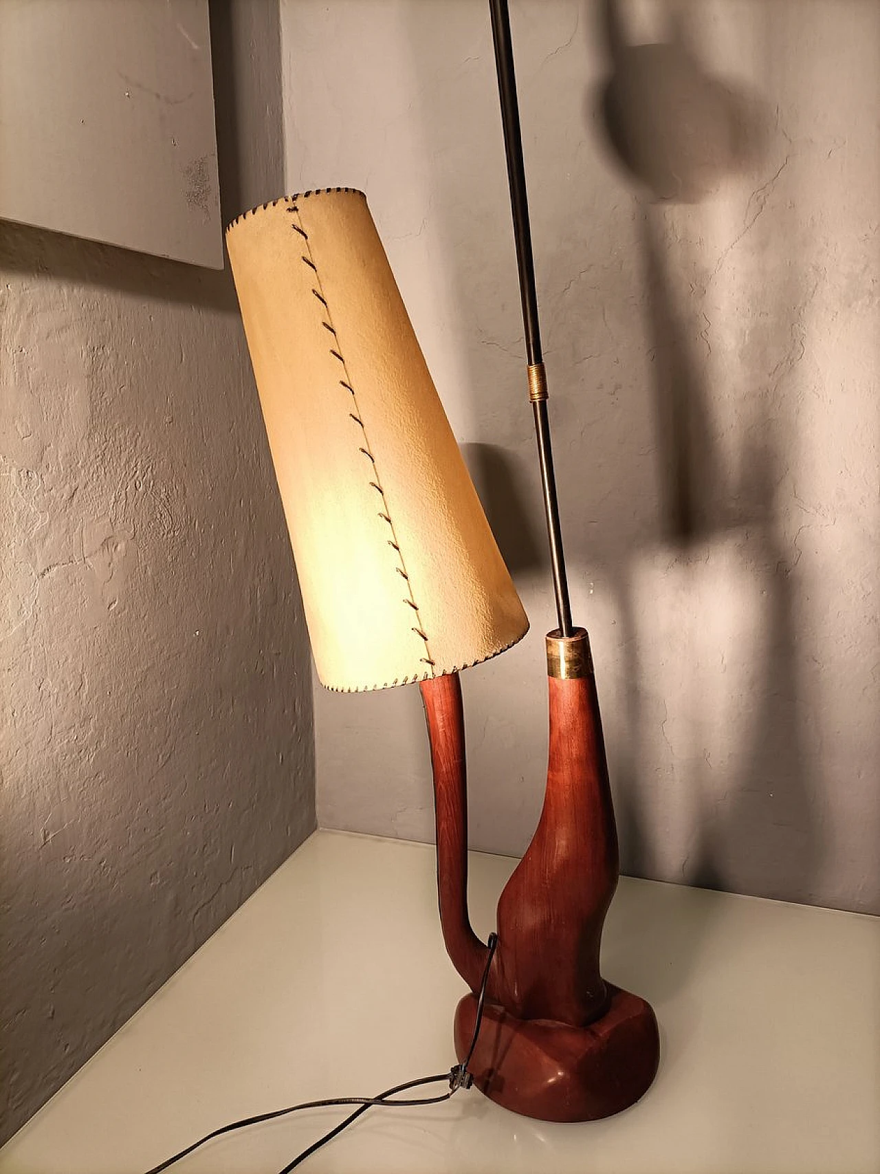 Cat floor lamp made of wood, iron and brass, 1950s 7
