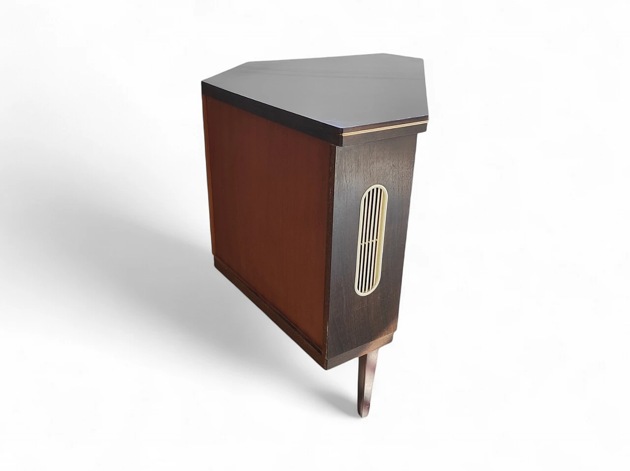 Mobile bar in legno con 2 ante scorrevoli e portabottiglie, anni '70 11