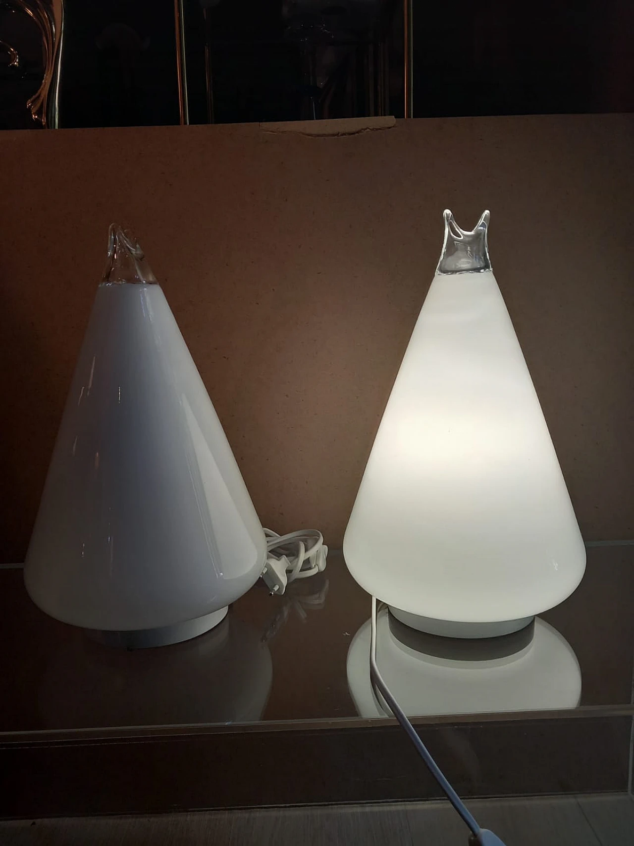 Coppia di lampade Buto in vetro di Murano di Leucos, anni '70 5