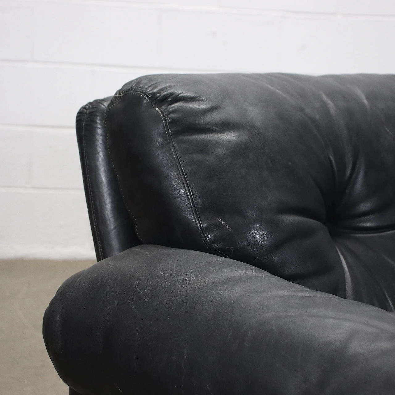 Divano Coronado in pelle di Tobia Scarpa per C&B, anni '60 3