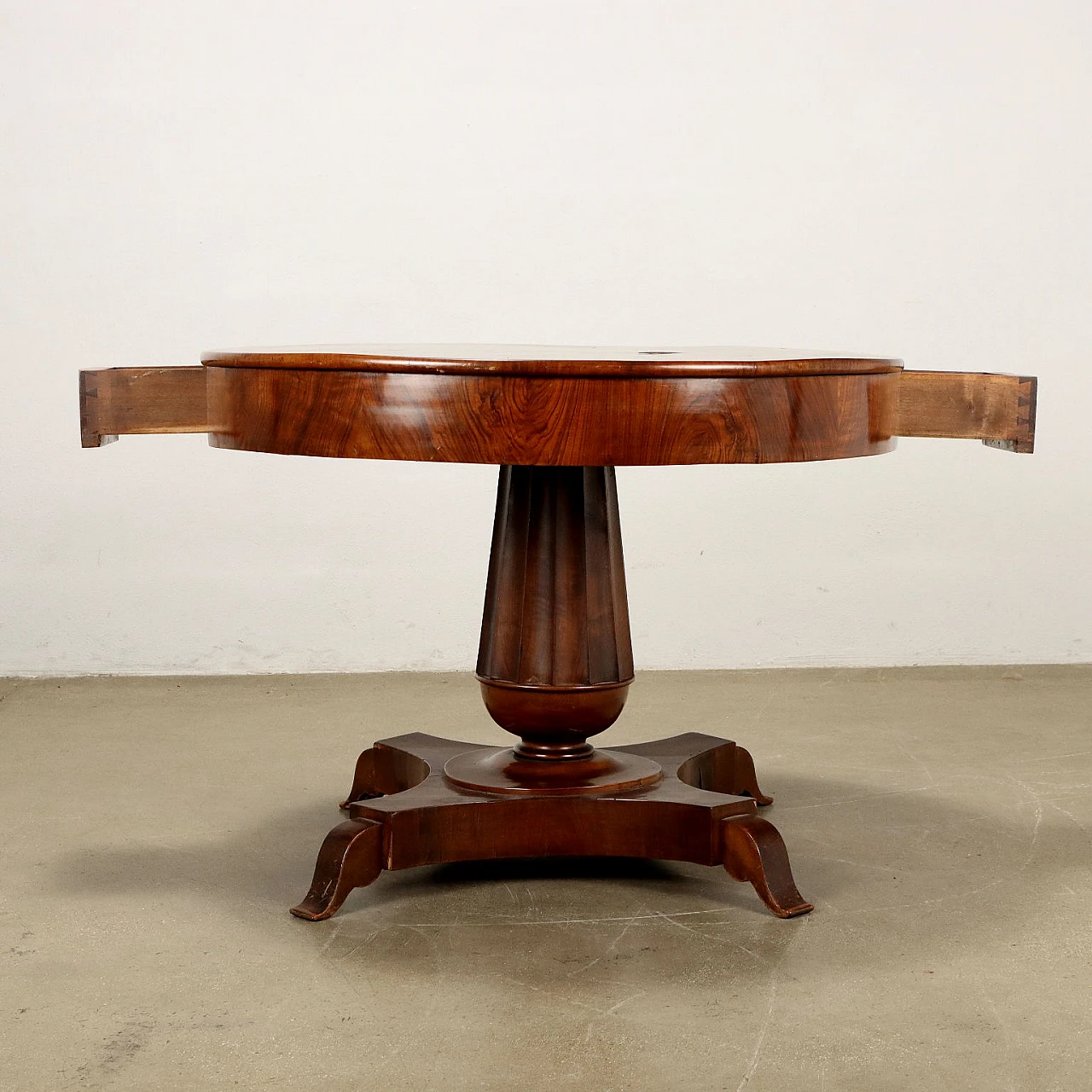 Charles X round walnut table with maple fillets, 19th century 6