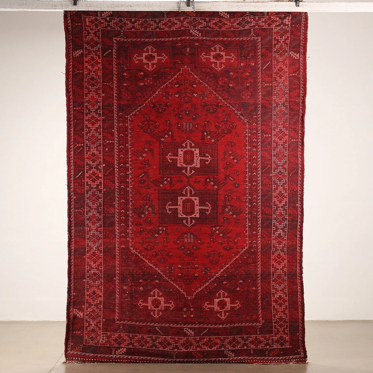 Iranian Shiraz coarse-knotted wool carpet 7