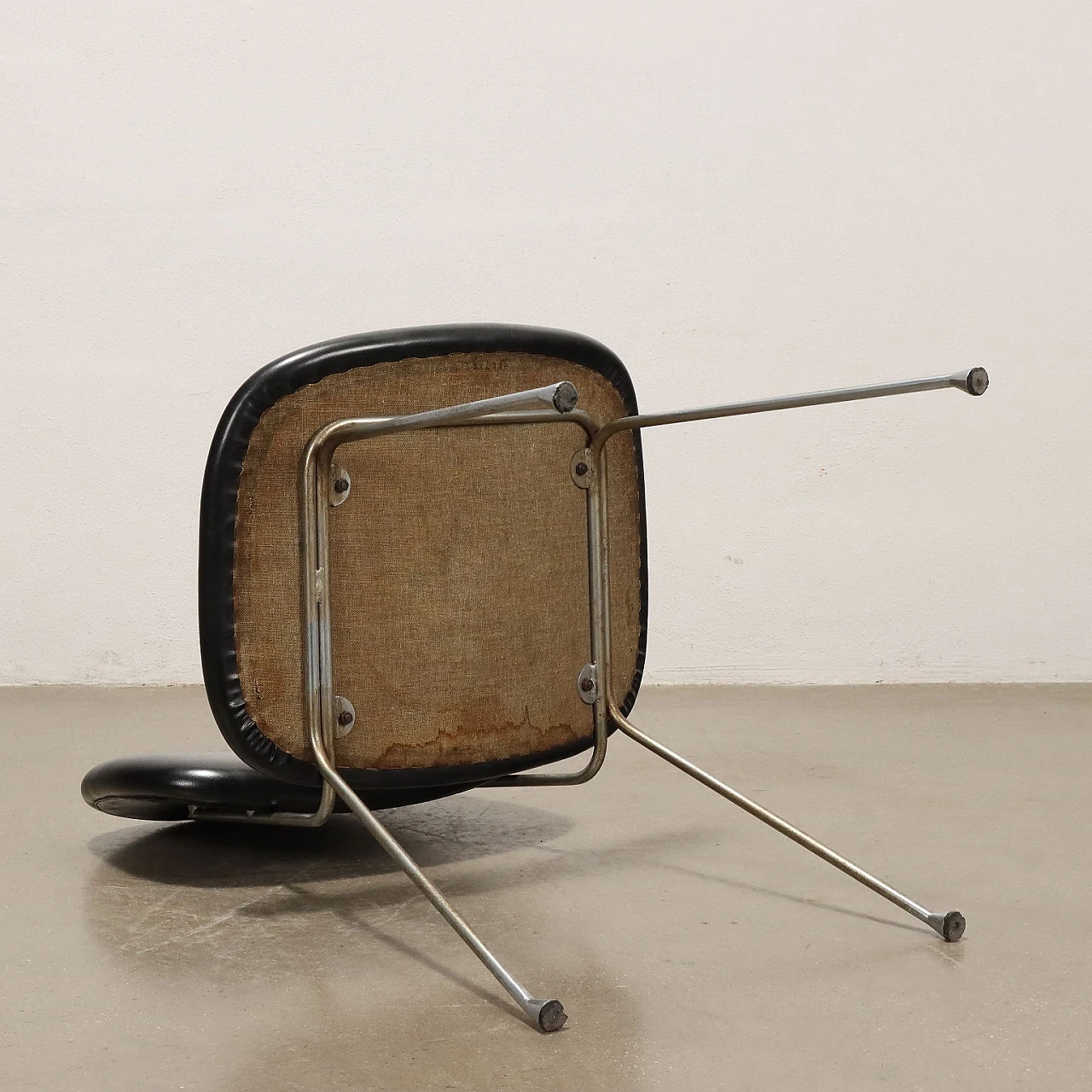 Pair of chairs in black leatherette and chromed metal, 1960s 10