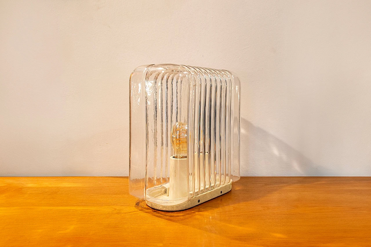 Lampada da tavolo Lari di Angelo Mangiarotti per Artemide, anni '60 1