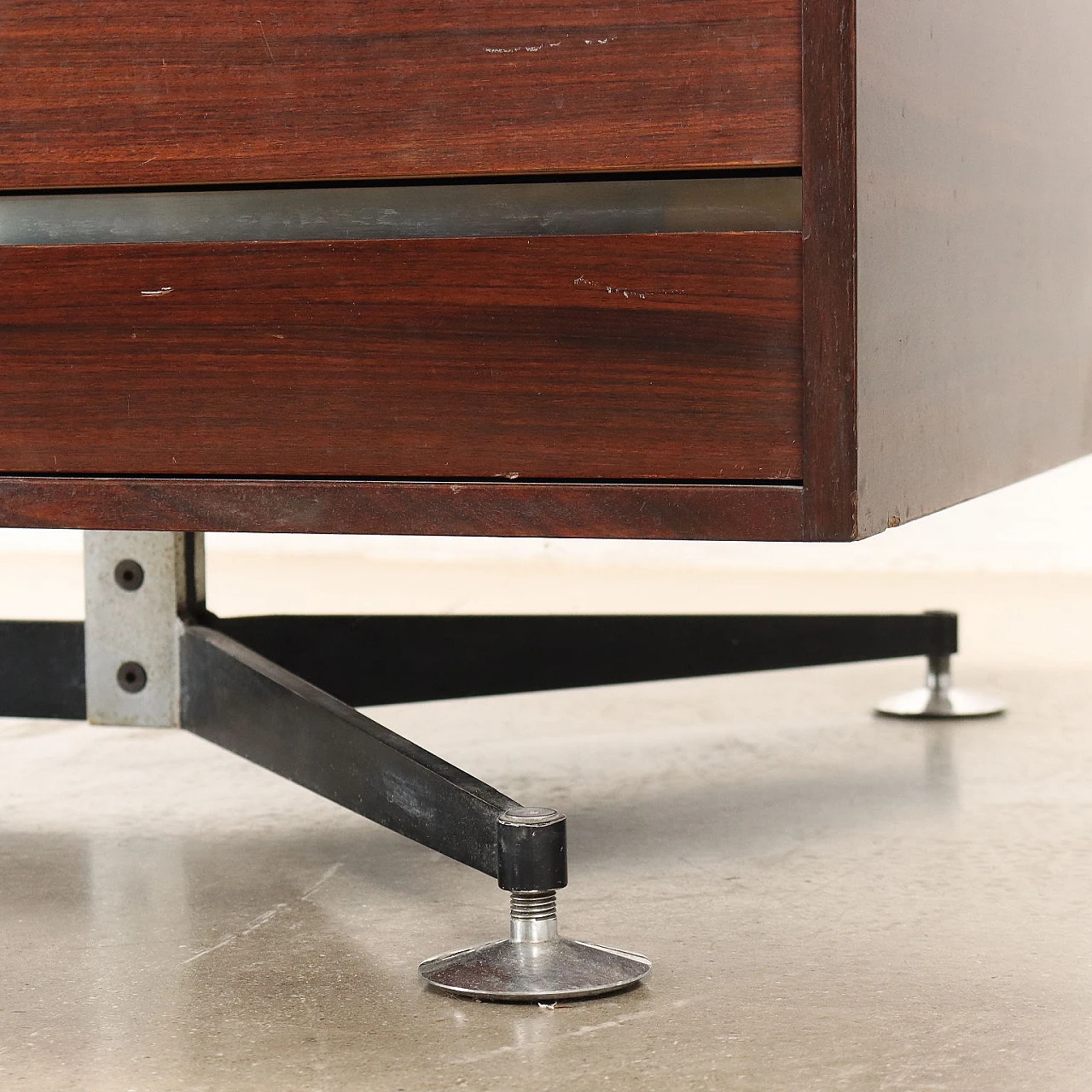 Exotic wood and chrome metal desk with drawers, 1970s 8