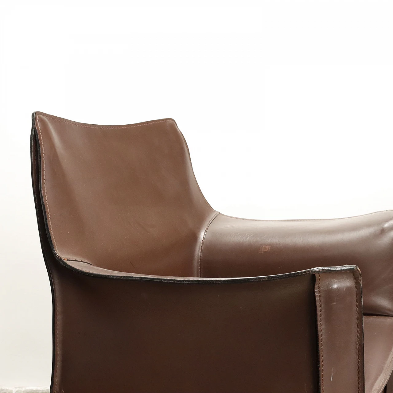 Pair of Cab 413 chairs by Mario Bellini for Cassina, 1980s 5