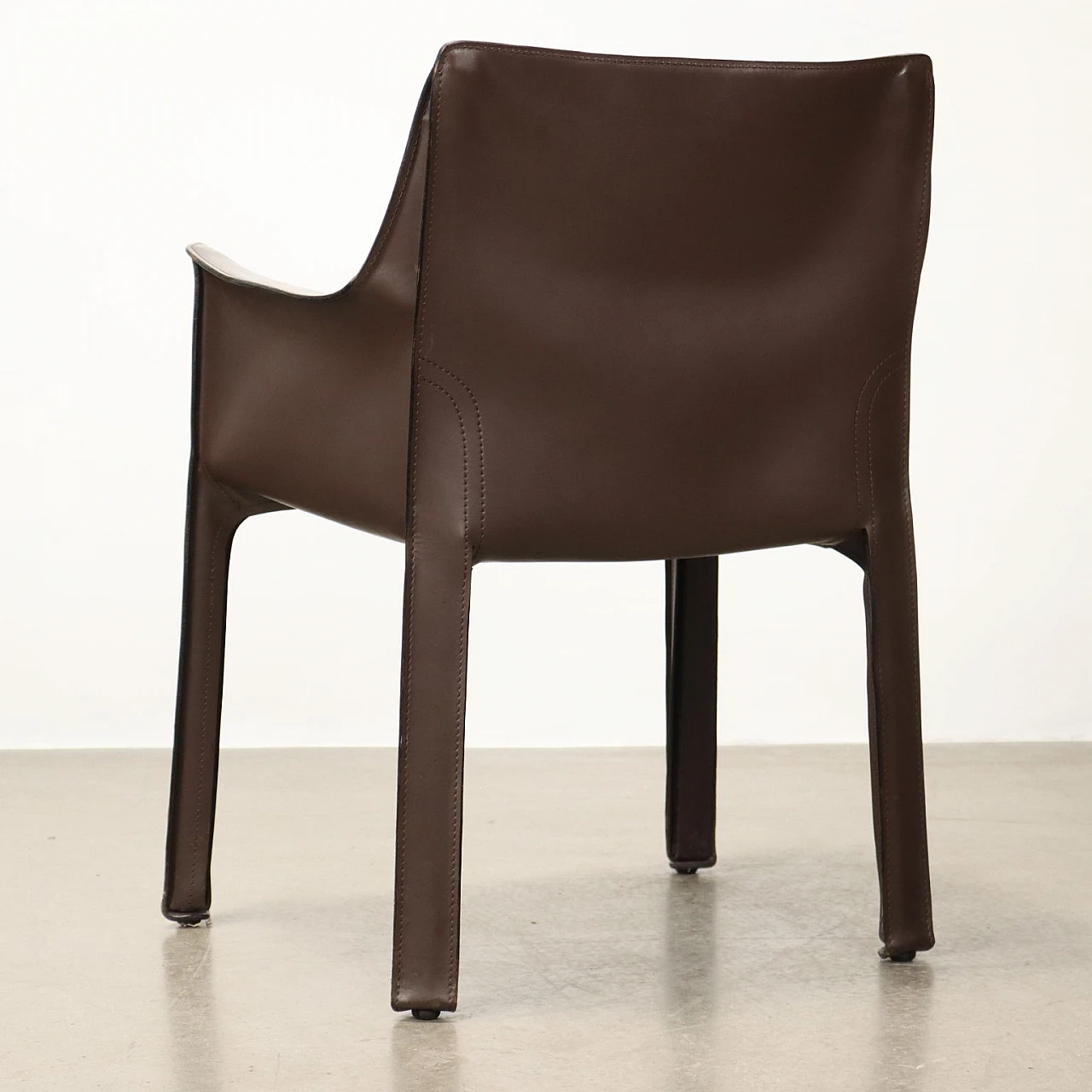 Pair of Cab 413 chairs by Mario Bellini for Cassina, 1980s 8