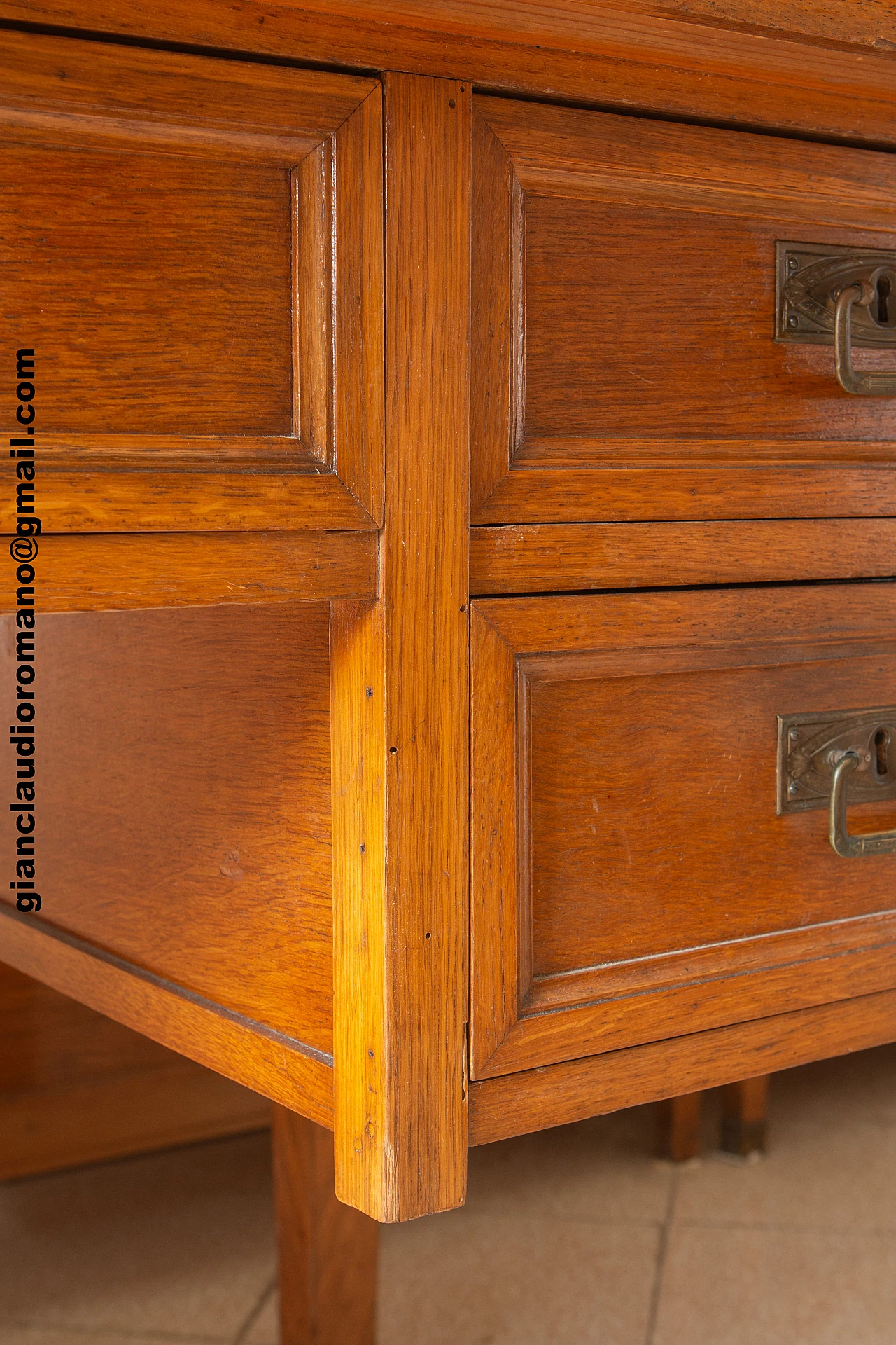Desk with green leather top, 30's 5