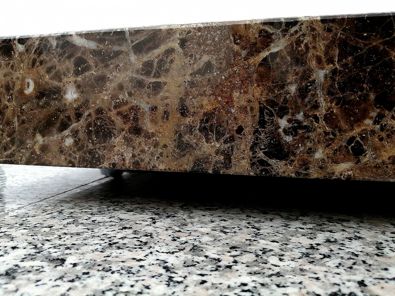 Tavolino Pavimentale Quadrato Dude di Gianfranco Gualtierotti 2