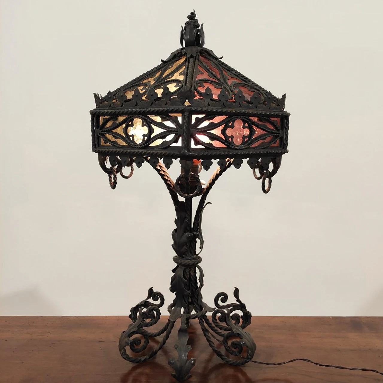 Wrought iron table lamp, early 1900s 6