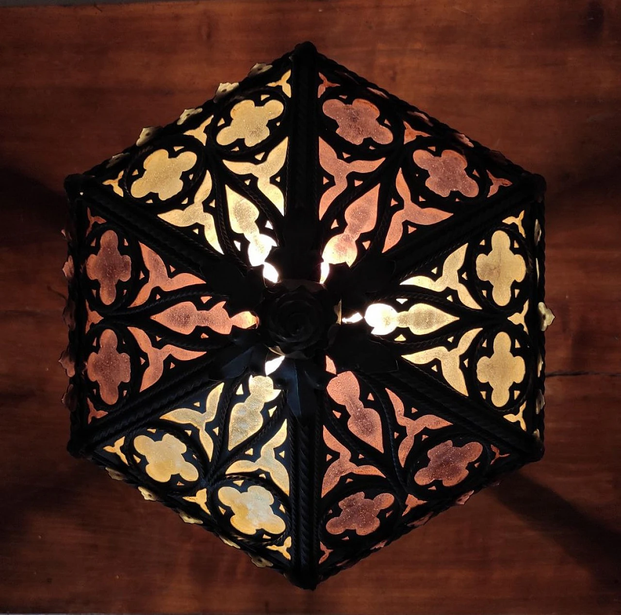 Wrought iron table lamp, early 1900s 10