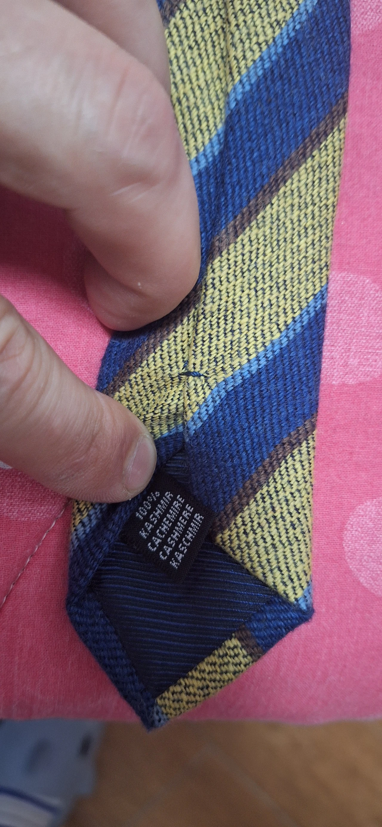 Serie di cravatte vintage firmate Krizia, Ferragamo, YSL, '900 18