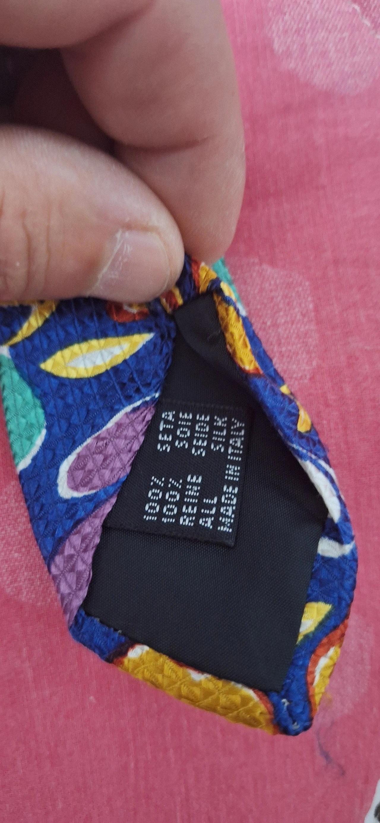 Serie di cravatte vintage firmate Krizia, Ferragamo, YSL, '900 22