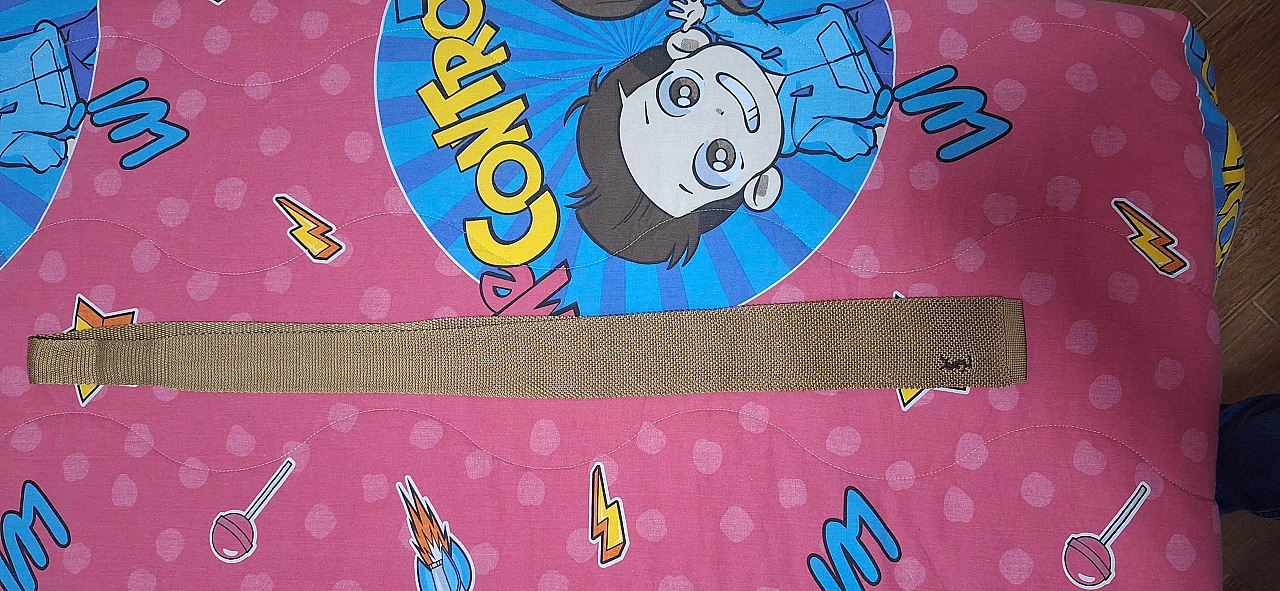 Serie di cravatte vintage firmate Krizia, Ferragamo, YSL, '900 38