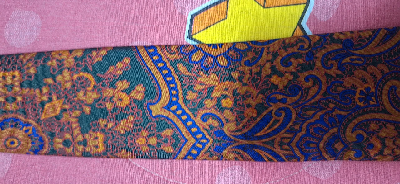 Serie di cravatte vintage firmate Krizia, Ferragamo, YSL, '900 50