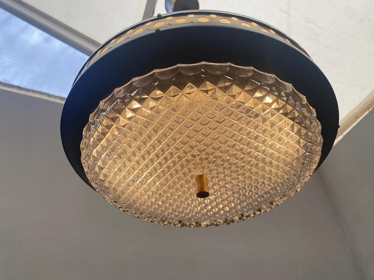 Lampada a sospensione in metallo e ottone dell'era spaziale di LUDIB Bratislava, anni '70, Cz 5