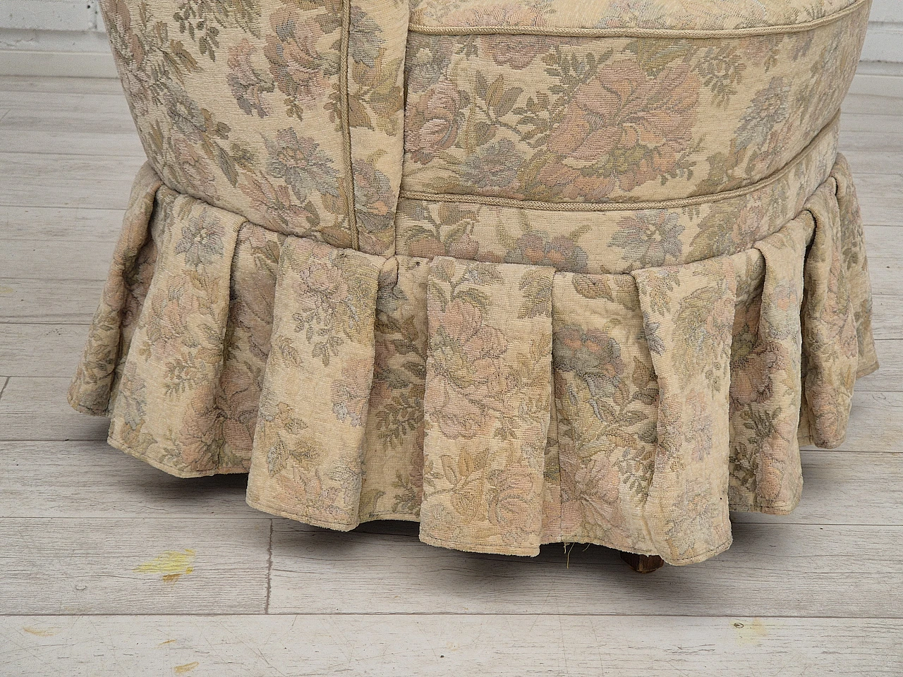 Poltroncina danese fucsia floreale, anni '70 5