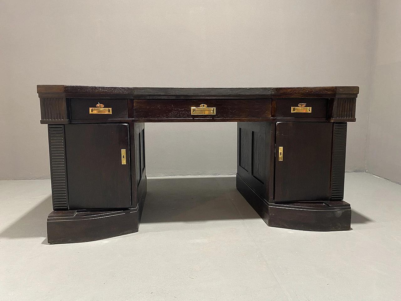 Scrittoio in rovere della Secessione Viennese dei primi del '900 4