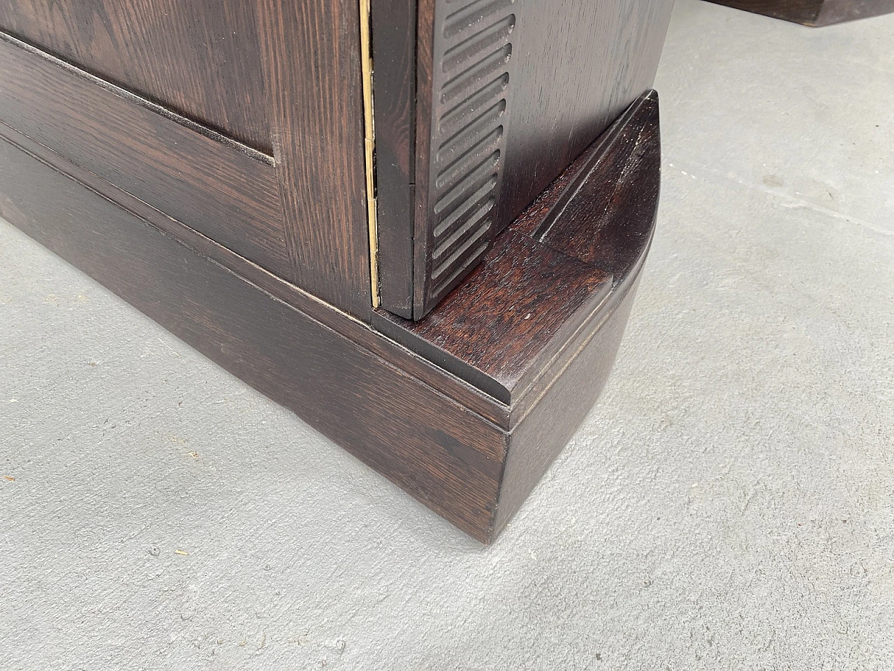 Scrittoio in rovere della Secessione Viennese dei primi del '900 9