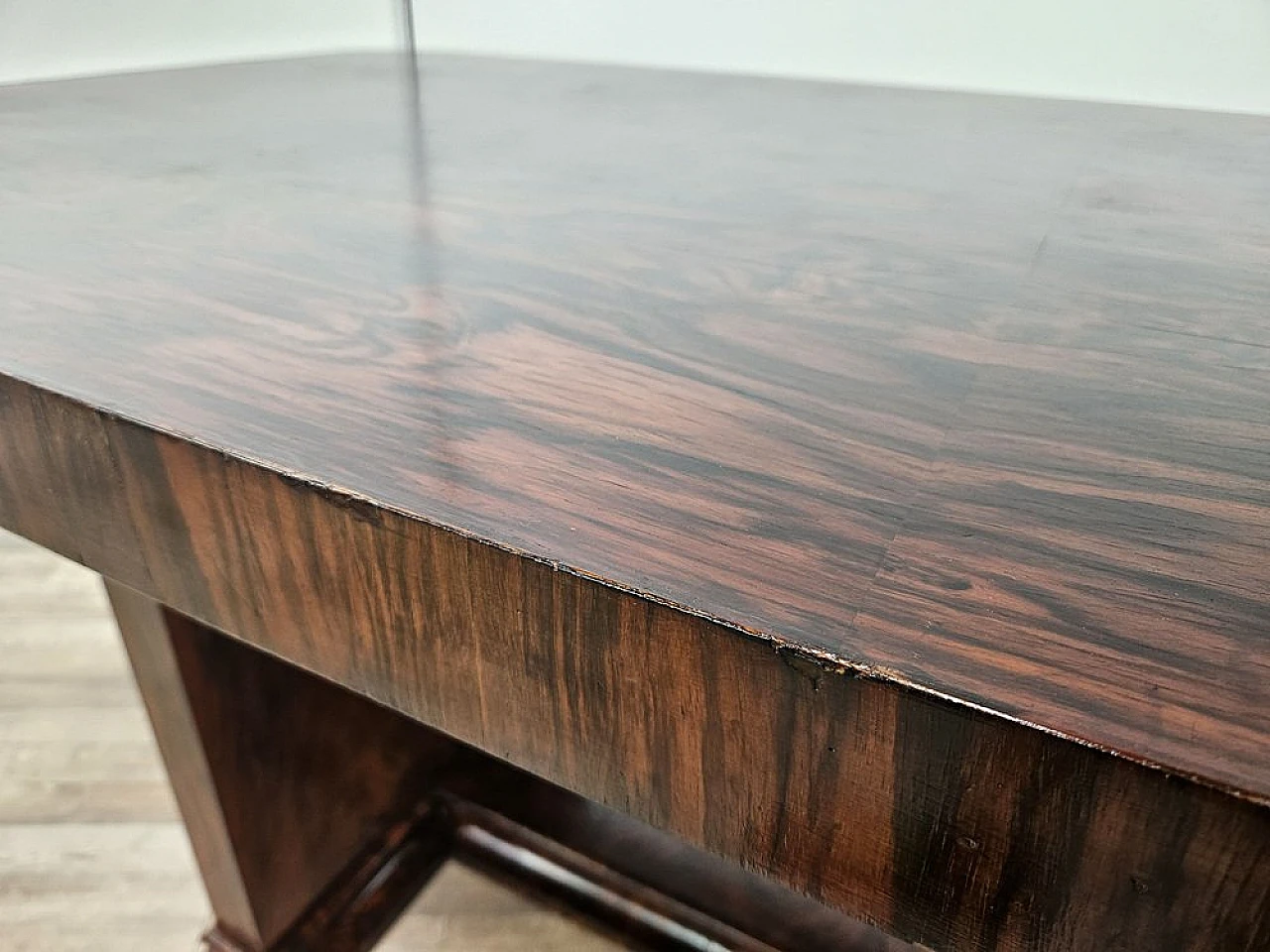 Tavolo da pranzo Art Déco allungabile in noce, anni '30 8