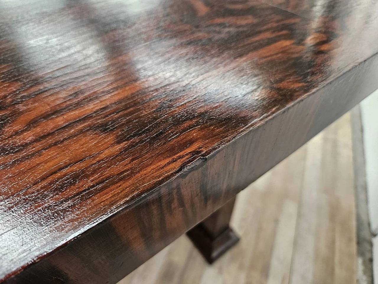 Tavolo da pranzo Art Déco allungabile in noce, anni '30 13