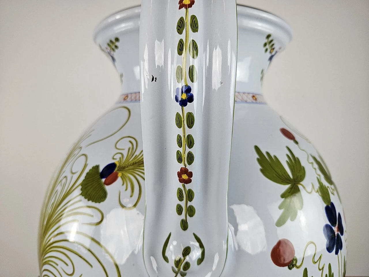 Anfora grande in ceramica decorata di La Vecchia Faenza, inizio XXI secolo 13