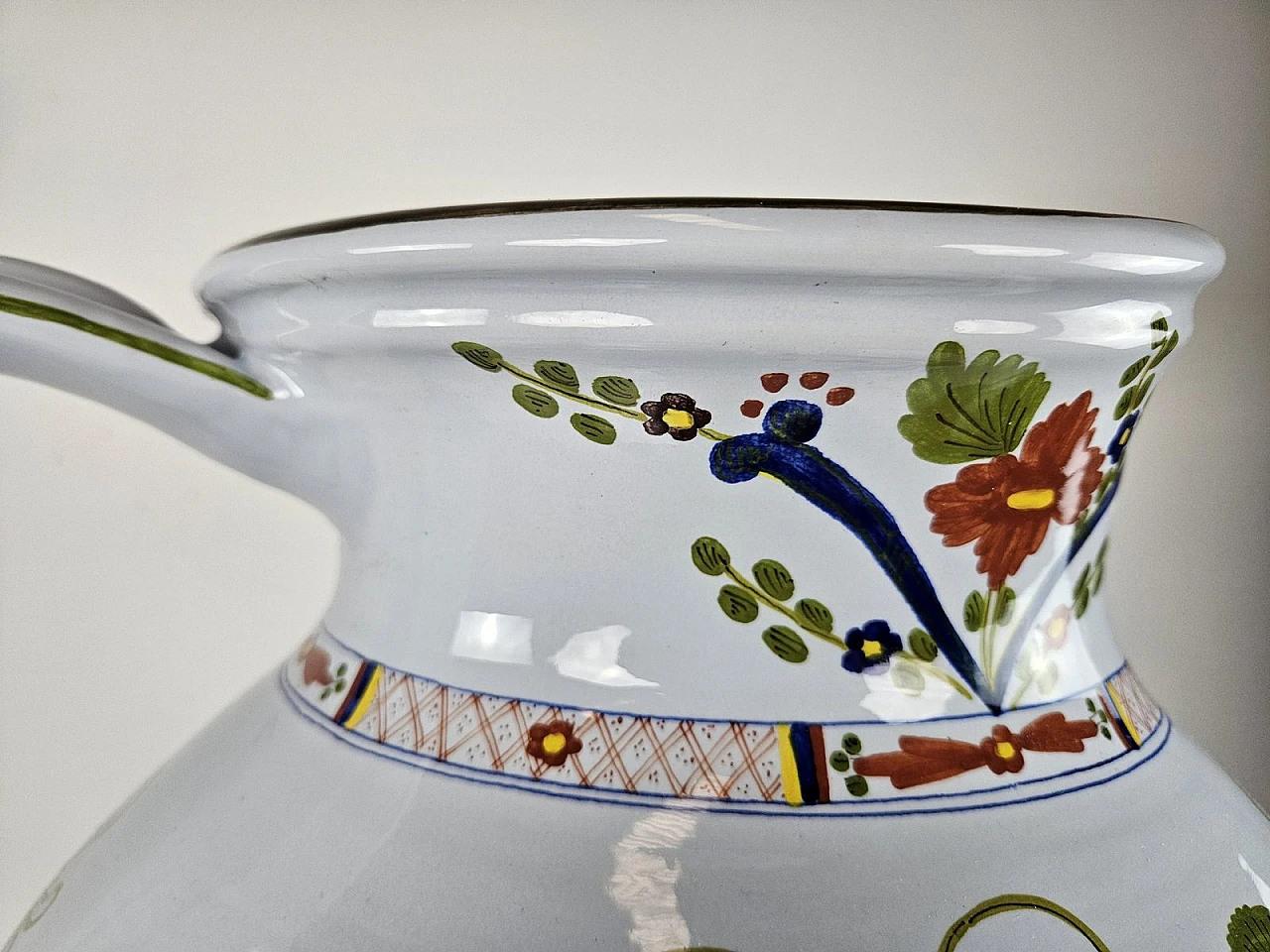 Anfora grande in ceramica decorata di La Vecchia Faenza, inizio XXI secolo 15