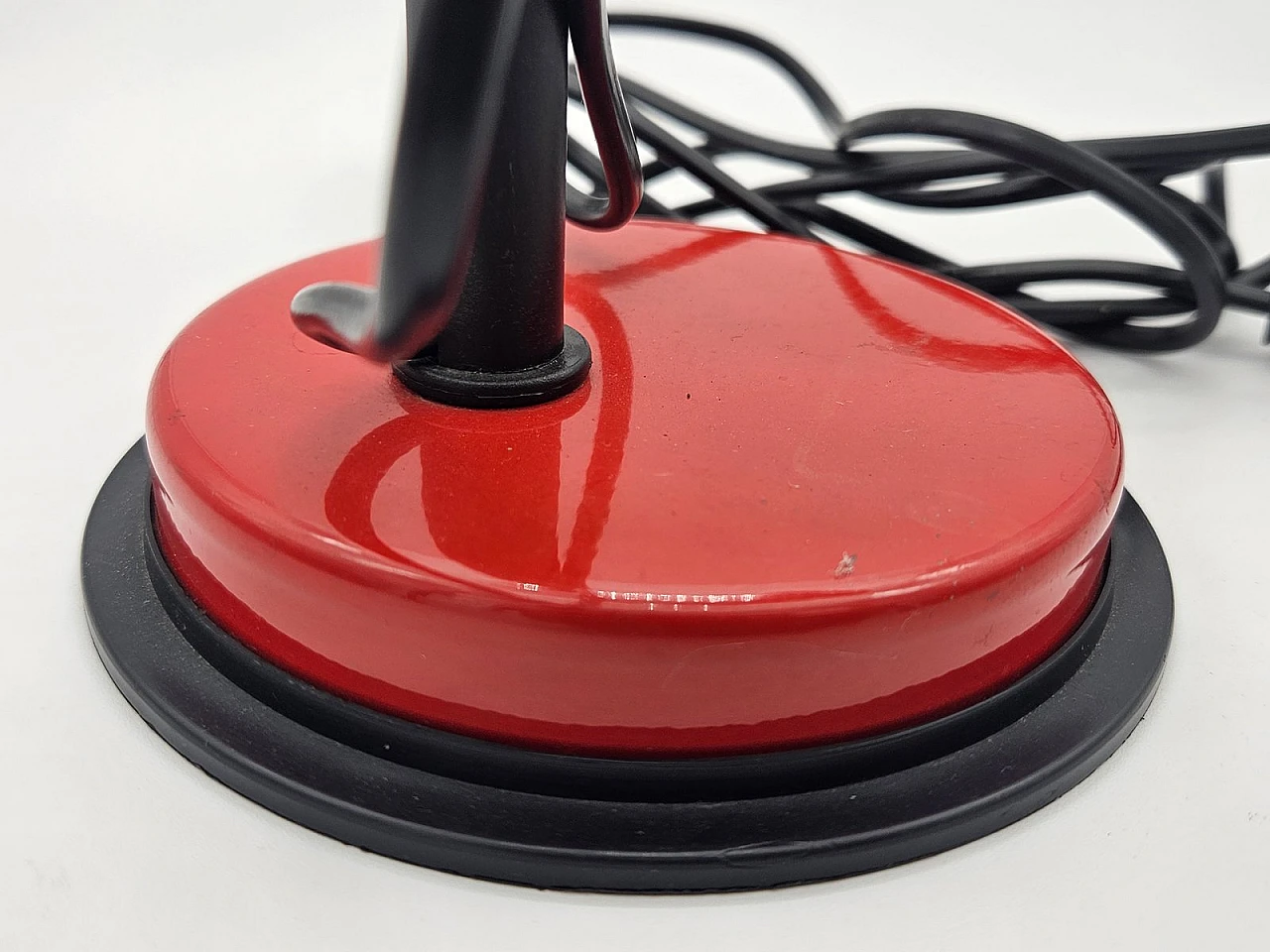 Lampada da tavolo rossa di Veneta Lumi, anni '80 12