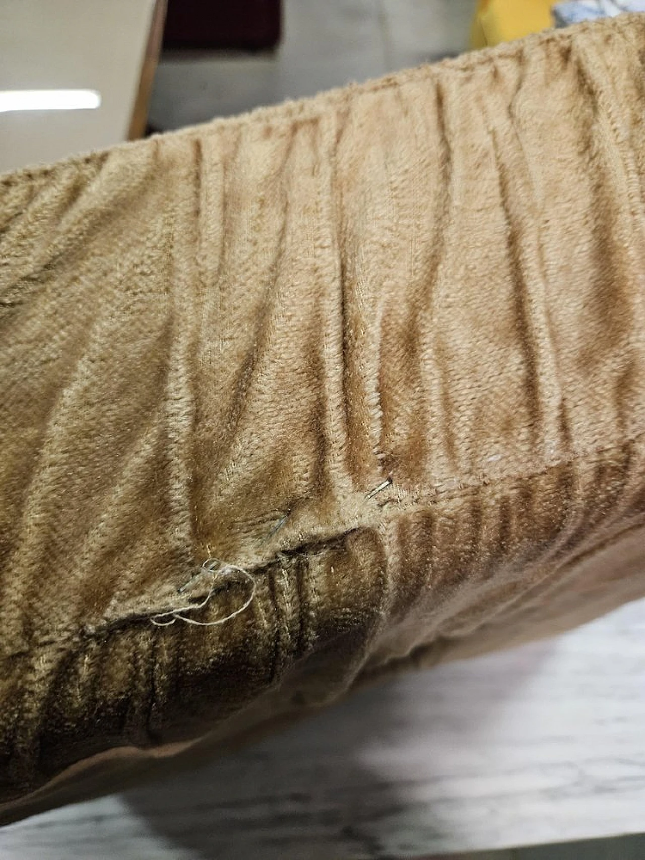 Armchair in fabric and steel with wooden feet, 1970 11