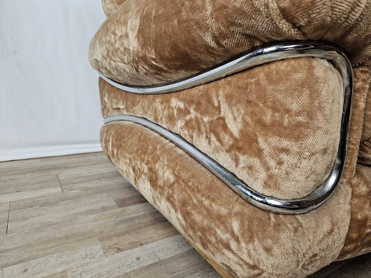 Armchair in fabric and steel with wooden feet, 1970 16