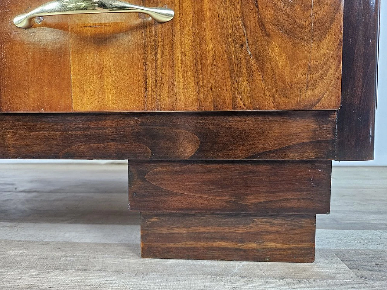 Two-door wardrobe in walnut, 1940 36