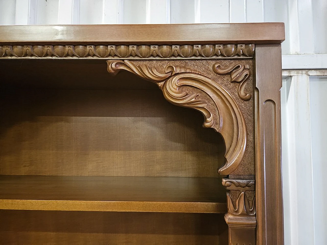 Italian carved wooden sideboard with drawers, 1980 7