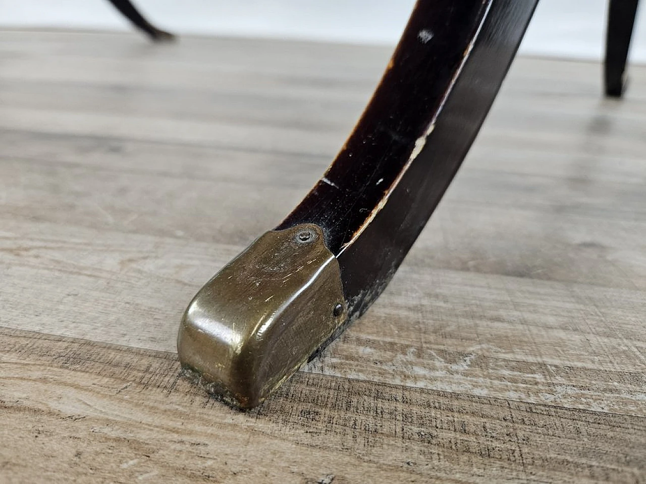 Tavolo da pranzo Mid-Century con ripiano in vetro verde, anni '50 26