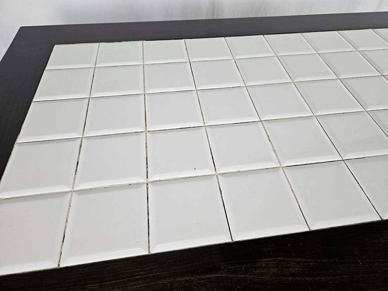 Tavolo rustico con piano in legno e ceramica, primo '900 3