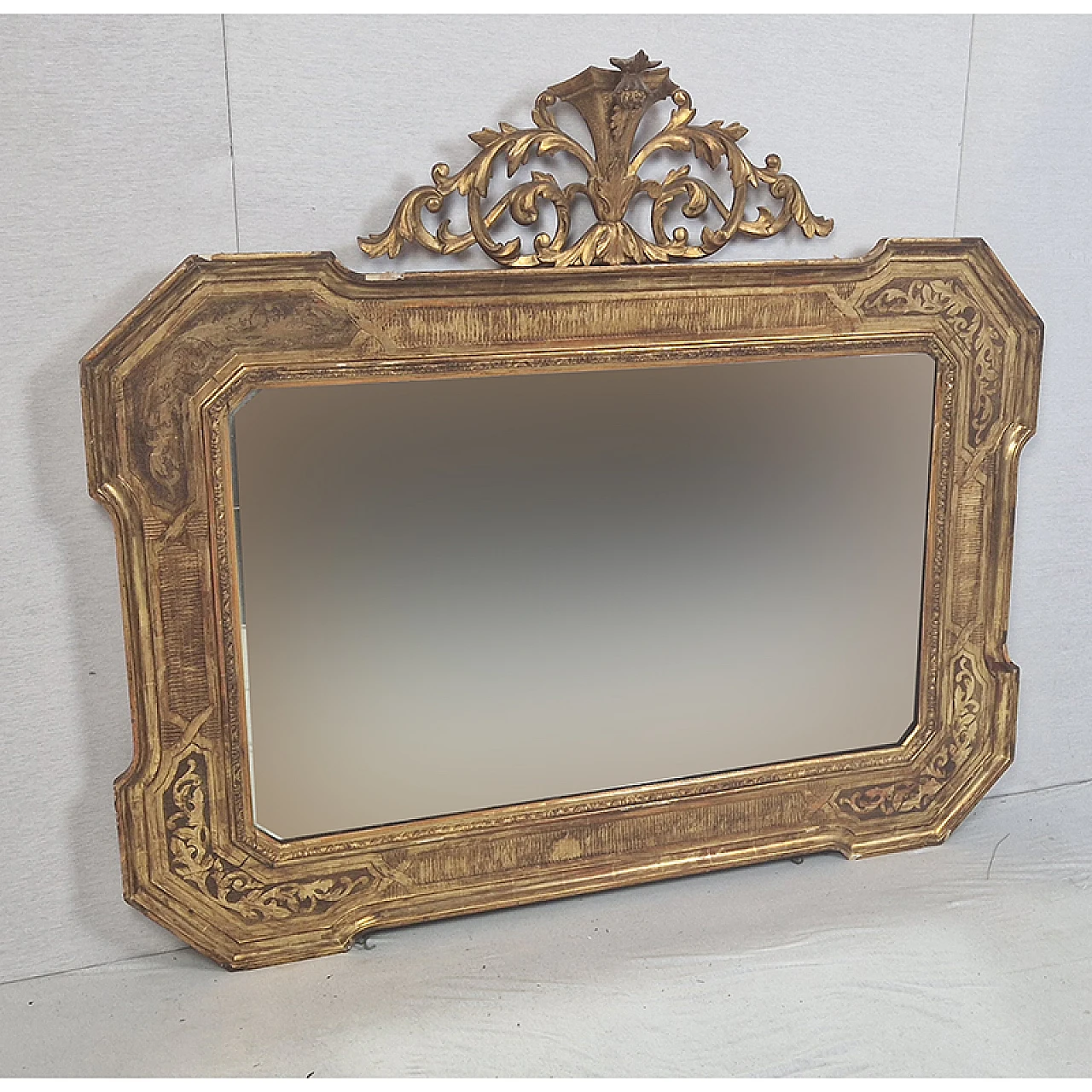 Specchiera dorata con cimasa, '800 4